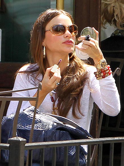 Image courtesy of www.celebritycarsblog.com